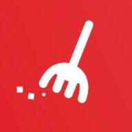 Crumbs and Chaos logo