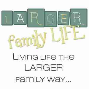 Largerfamilylife.com logo